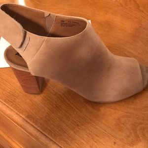 Abound peep toe bootie